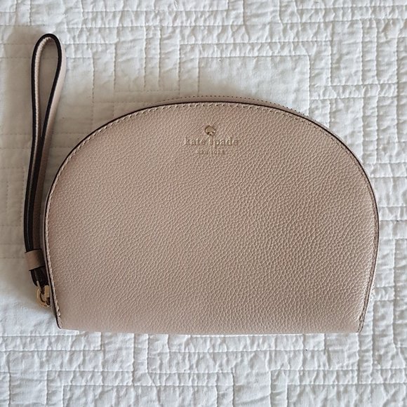 kate spade Handbags - Kate Spade Leather Bag